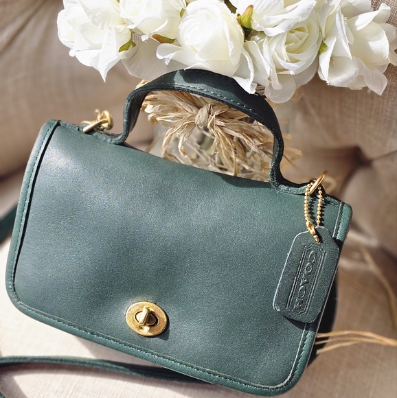 Vintage Coach Casino Crossbody Shoulder Bag Purse # 9924 ( Jade ) - Picture 3 of 12